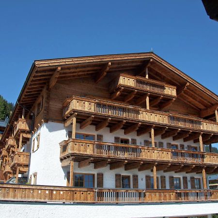 Holiday Home With Snow Covered Views Hollersbach im Pinzgau Exteriör bild